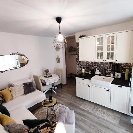 Sweet R&m アパート