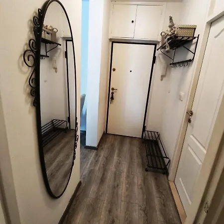 Sweet R&m Apartment *